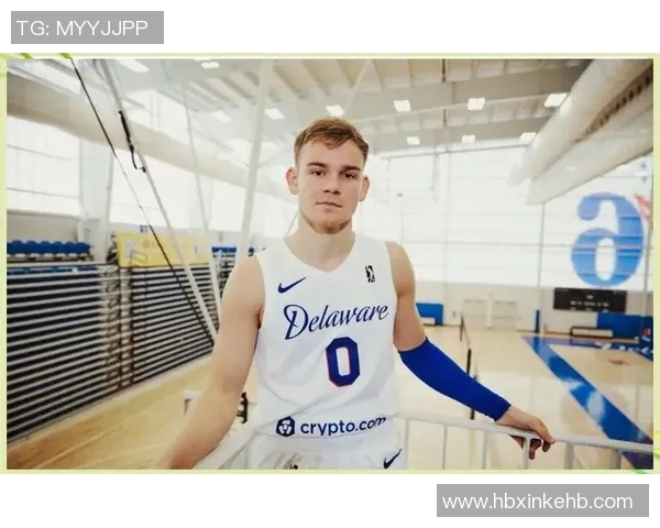 足球白毛的传奇之路：从草根到顶级球星的奋斗故事